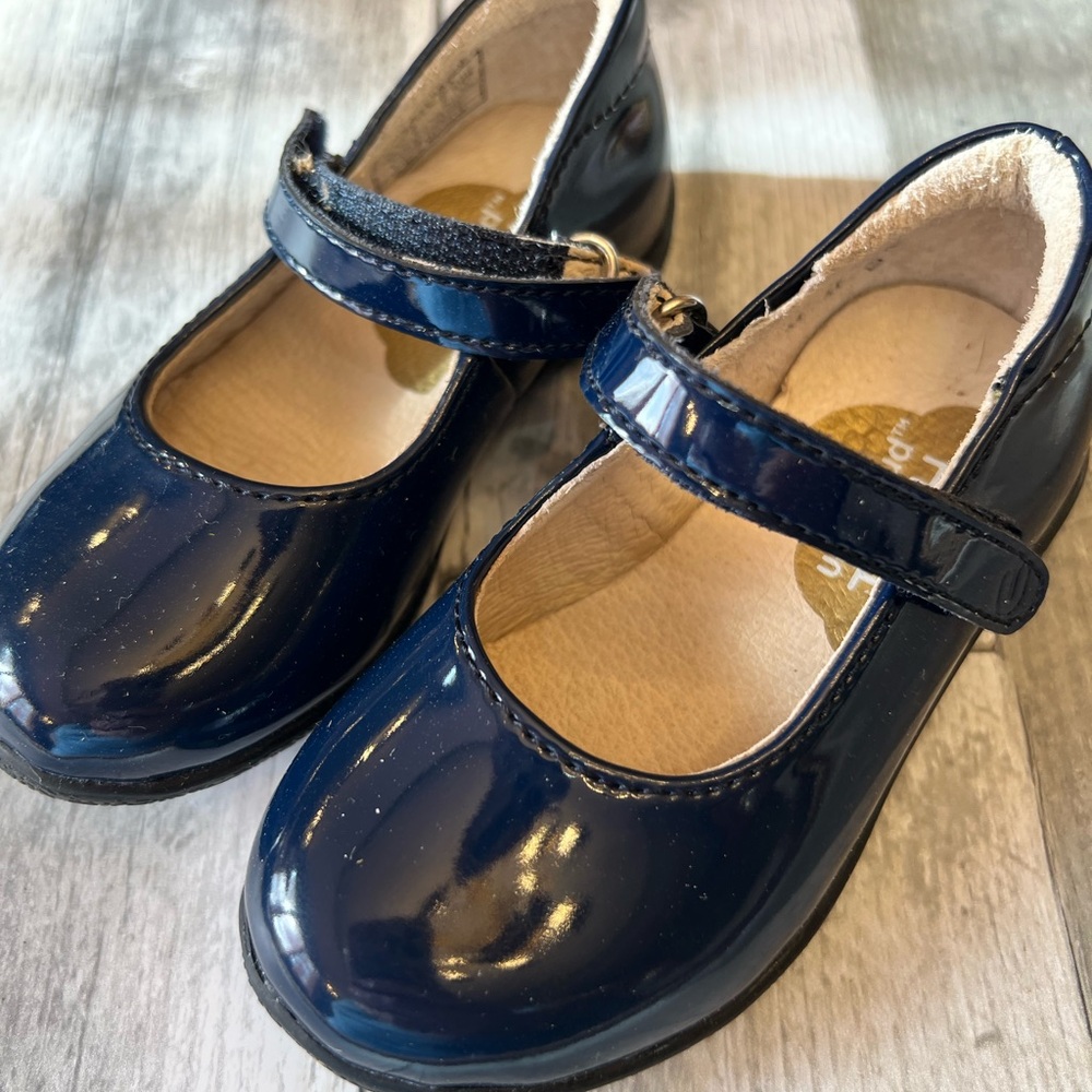 Umi Cloud Tech Black Patent Sz 21/5.5